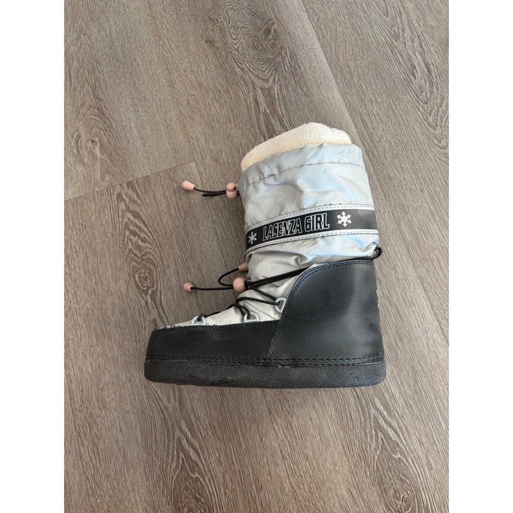 Vintage La Senza Girl Moon Boots Silver Black Snowflake Winter Snow Boots M 5-6